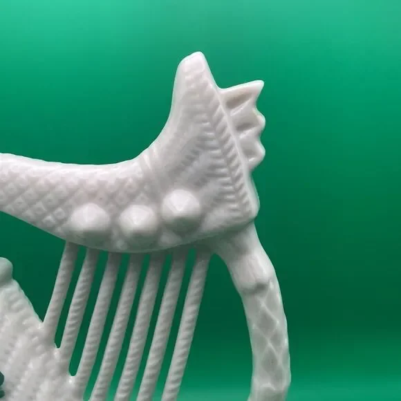 Belleek harp‎ with brown mark, excellent condition